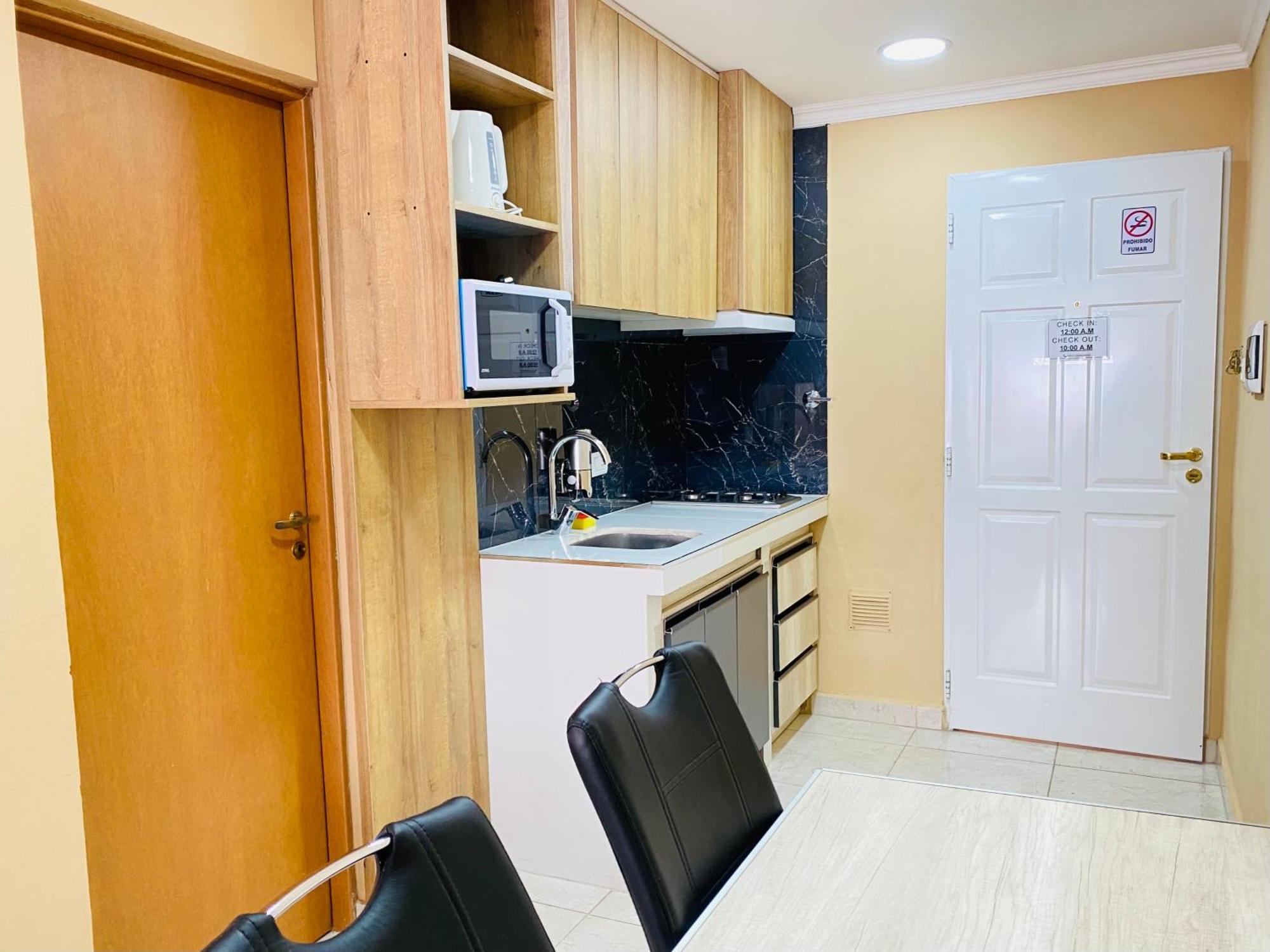 Alturas Apartment *